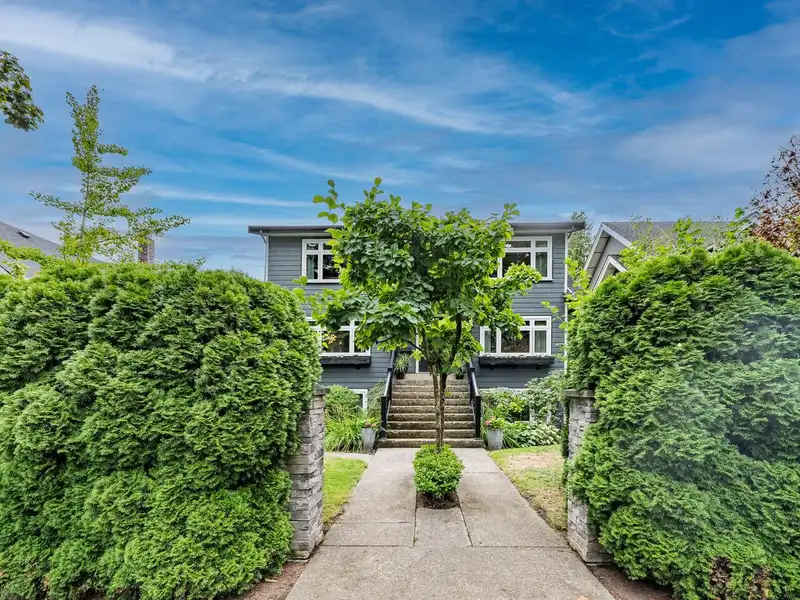 3706 W KING EDWARD AVENUE - photo 3 of 40