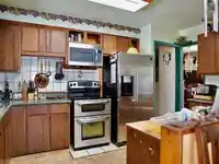 20059 24 AVENUE - thumbnail 11