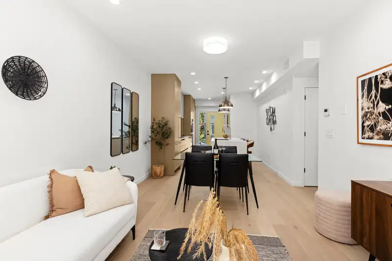 4815 LAUREL STREET - photo 4 of 10