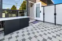 102 7088 SPERLING AVENUE - thumbnail 18
