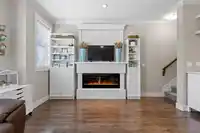 13 33860 MARSHALL ROAD - thumbnail 2