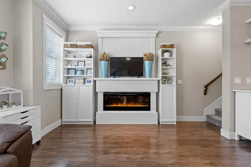 13 33860 MARSHALL ROAD - photo 2 of 40