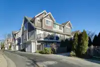 26 7298 199A STREET - thumbnail 1