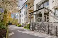 303 5489 201 STREET - thumbnail 3