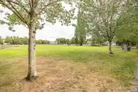 303 5489 201 STREET - thumbnail 38