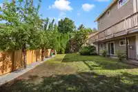 2238 OLYMPIA PLACE - thumbnail 34