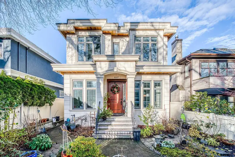 3537 W 18TH AVENUE - photo 1 of 1