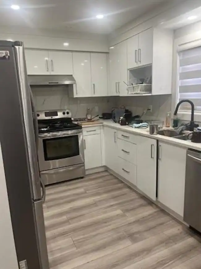 13960 80A AVENUE - photo 3 of 11