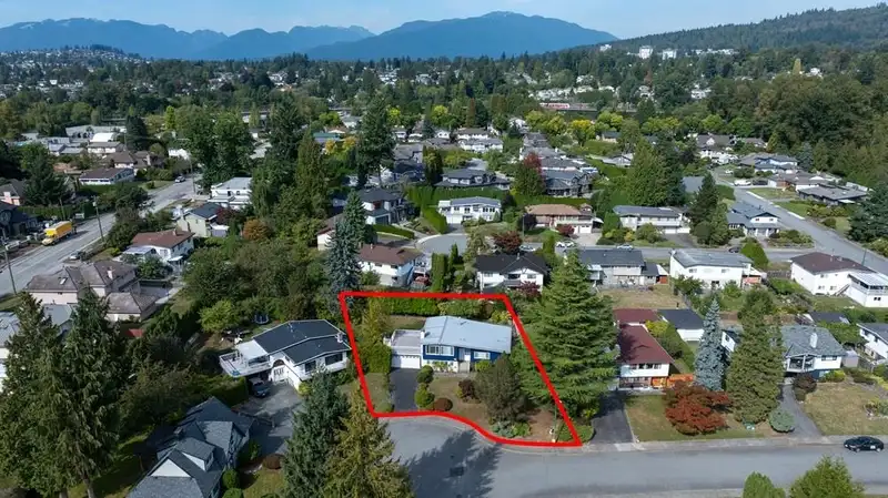 3345 CARDINAL DRIVE - photo 2 of 20