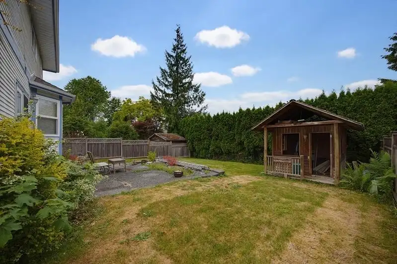 8588 212 STREET - photo 4 of 13