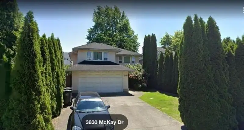 3830 MCKAY DRIVE - photo 1 of 10