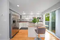 1 16388 85 AVENUE - thumbnail 5