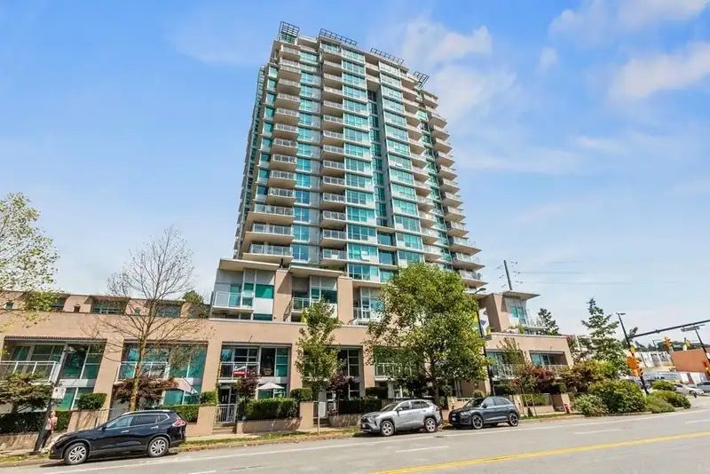 2107 188 E ESPLANADE - photo 3 of 40