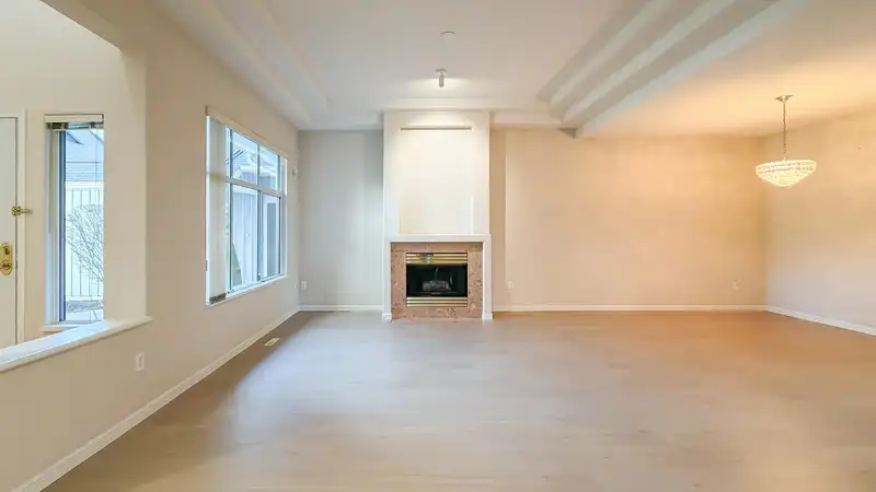 43 3555 WESTMINSTER HIGHWAY - photo 3 of 30