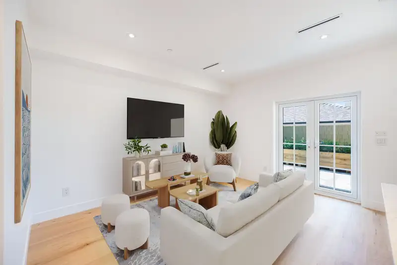 265 W 6TH STREET - photo 2 of 26