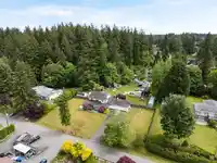 5240 234 STREET - thumbnail 16