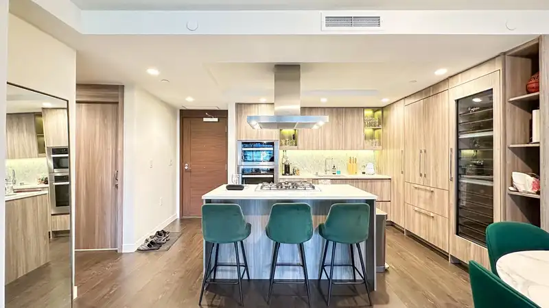 407 1768 COOK STREET - photo 4 of 25