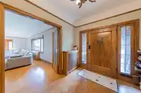 6026 ANGUS DRIVE - thumbnail 2