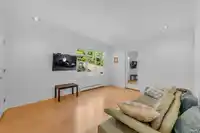 574 ST. ANDREWS PLACE - thumbnail 22