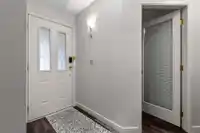 21 32615 MURRAY AVENUE - thumbnail 2