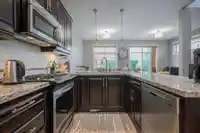 105 8068 207 STREET - thumbnail 11