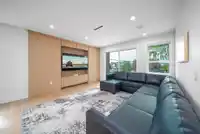 7820 STANLEY STREET - thumbnail 5