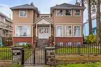 3657 W 29TH AVENUE - thumbnail 2