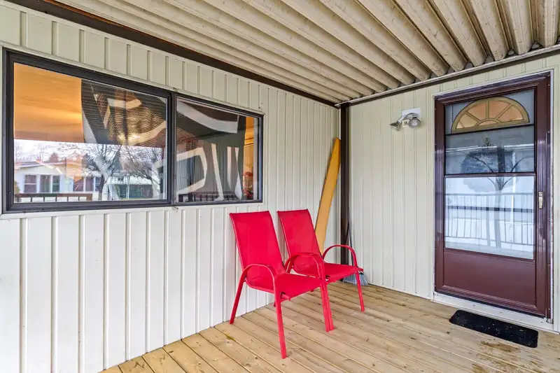 79 145 KING EDWARD STREET - photo 3 of 24