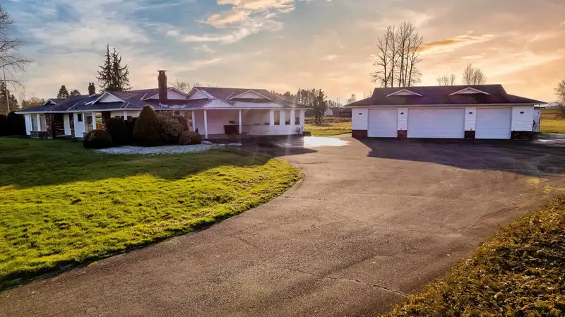 15145 HARRIS ROAD - photo 2 of 40