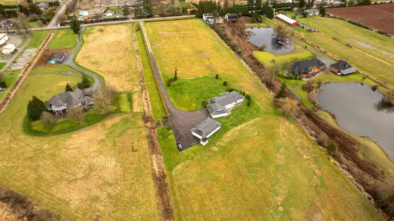 15145 HARRIS ROAD - photo 4 of 40