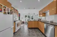 295 W 23RD AVENUE - thumbnail 9