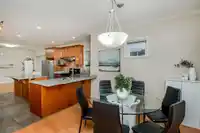 10 7060 BRIDGE STREET - thumbnail 11