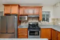 10 7060 BRIDGE STREET - thumbnail 9