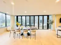 303 1588 JOHNSTON ROAD - thumbnail 34