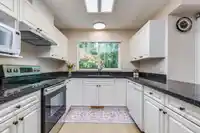 A19 3075 SKEENA STREET - thumbnail 3