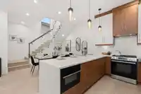 1 1822 E 14TH AVENUE - thumbnail 3