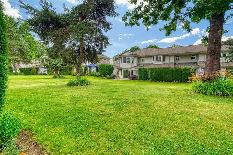 102 9045 WALNUT GROVE DRIVE - photo 1 of 23