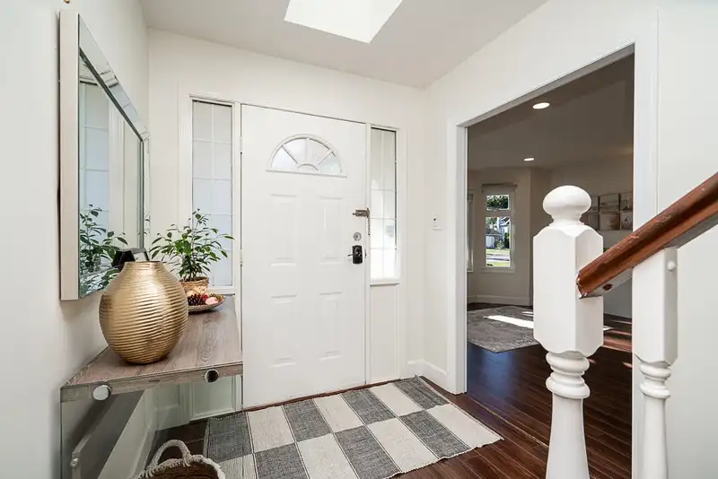 20315 94B AVENUE - photo 3 of 32
