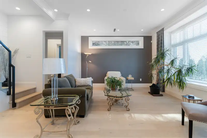 1912 LARONDE DRIVE - photo 4 of 40
