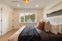 2049 E 4TH AVENUE - thumbnail 15