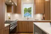 2049 E 4TH AVENUE - thumbnail 3