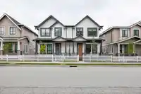 7743 197 STREET - thumbnail 1