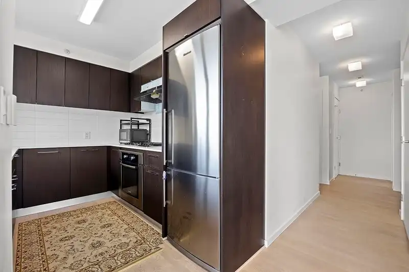 1005 7979 FIRBRIDGE WAY - photo 4 of 30