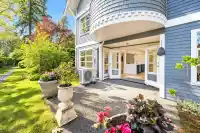 103 3399 CAPILANO CRESCENT - thumbnail 1