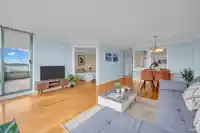 1003 15038 101 AVENUE - thumbnail 11