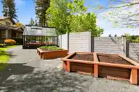 6 9235 MCBRIDE STREET - thumbnail 38