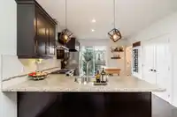 44 8068 207 STREET - thumbnail 4