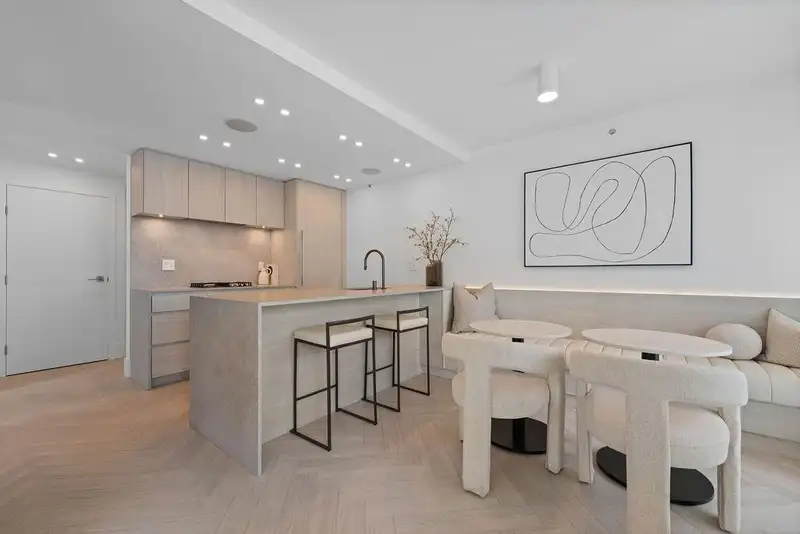 2206 1438 RICHARDS STREET - photo 1 of 39