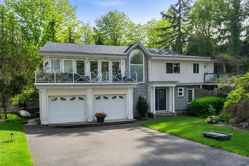 4621 WOODBURN PLACE - photo 1 of 34