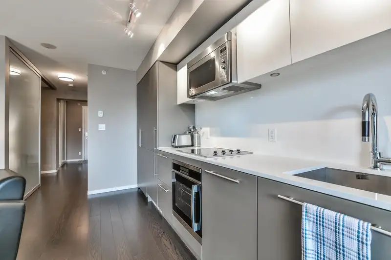 2104 999 SEYMOUR STREET - photo 2 of 16